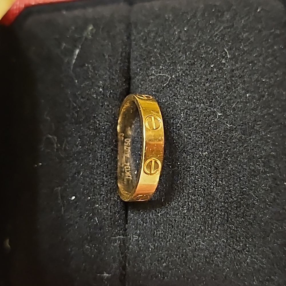 Cartier love ring